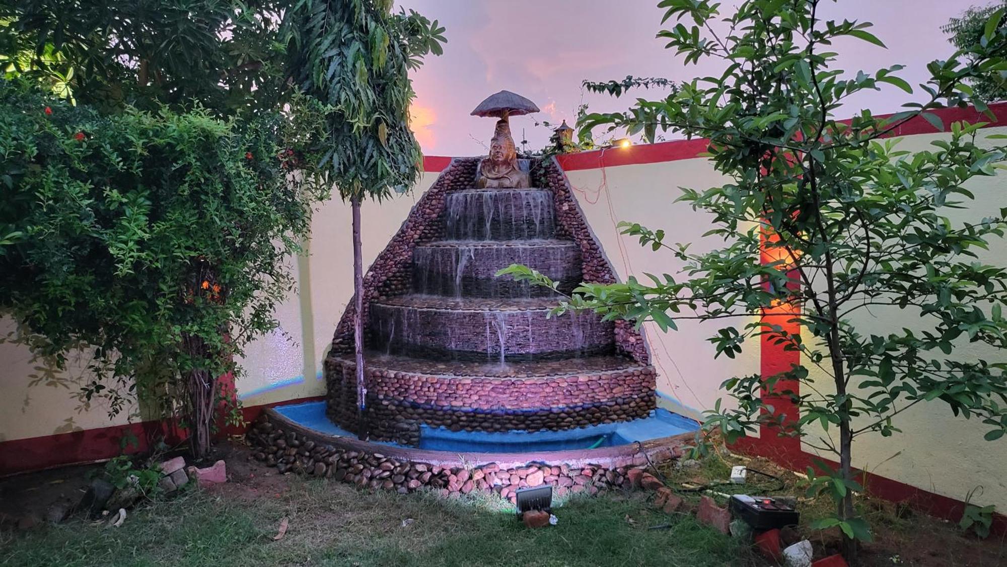 Bundeli Farm Resort & Banquet Orchha Exterior foto