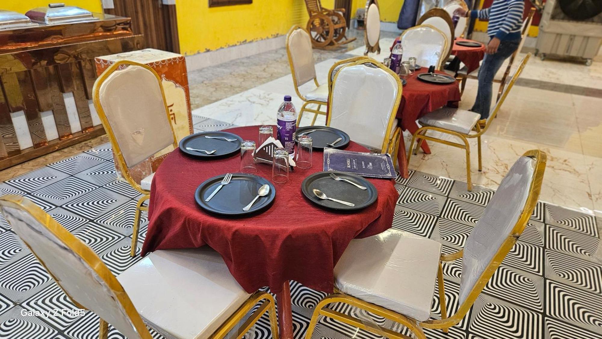 Bundeli Farm Resort & Banquet Orchha Exterior foto